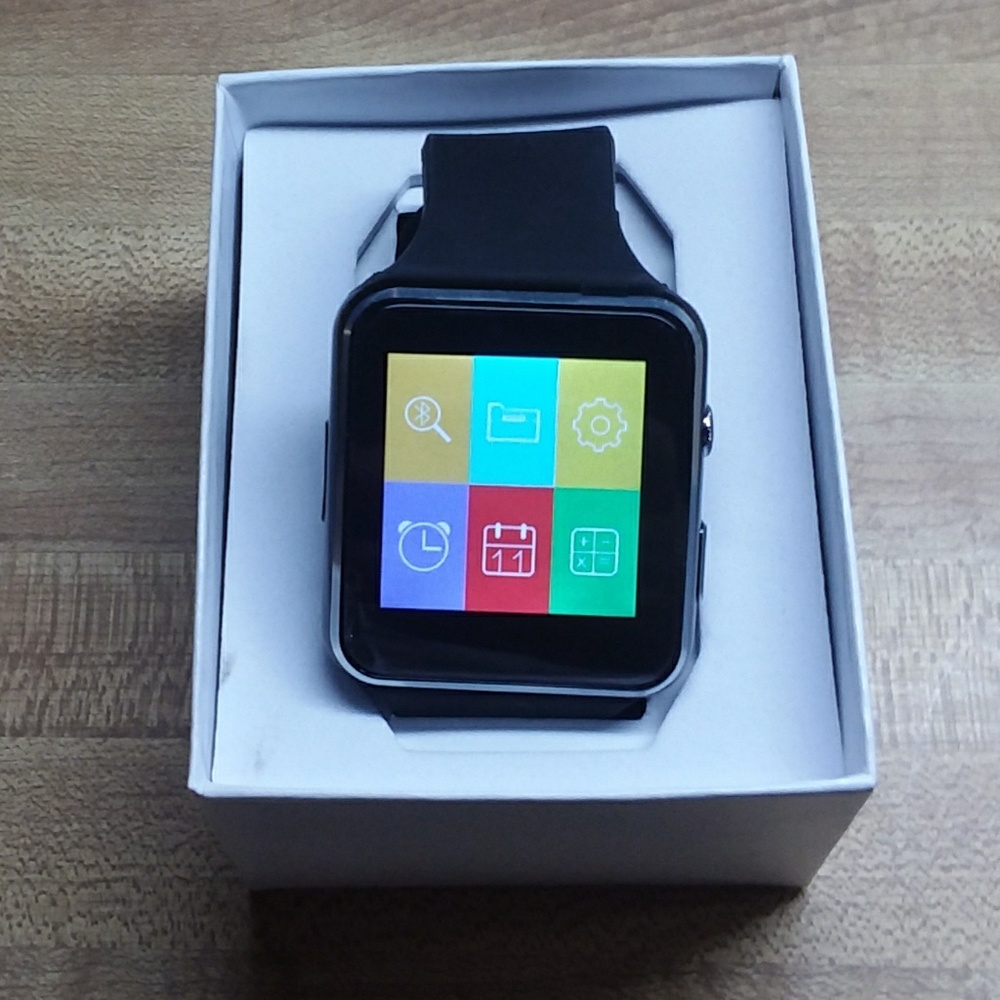 Bluetooth Sim Android Smartwatch - Picture 2 of 4